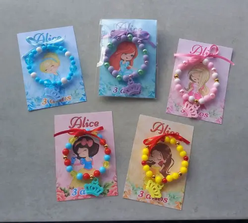 Kit 25 Pulseiras Lembrancinhas Aniversário Princesas Cute