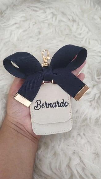 Chaveiro Bege e Azul Marinho Maternidade Ferragem Dourada