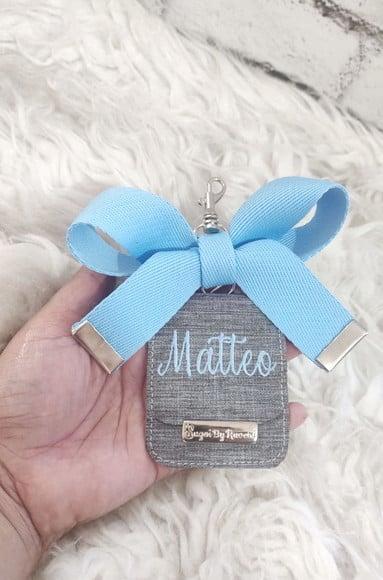 Chaveiro com Laço de Bolsa Maternidade Cinza e Azul