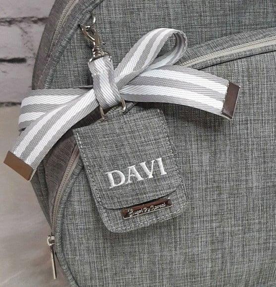 Chaveiro com laço de Bolsa Maternidade com tag