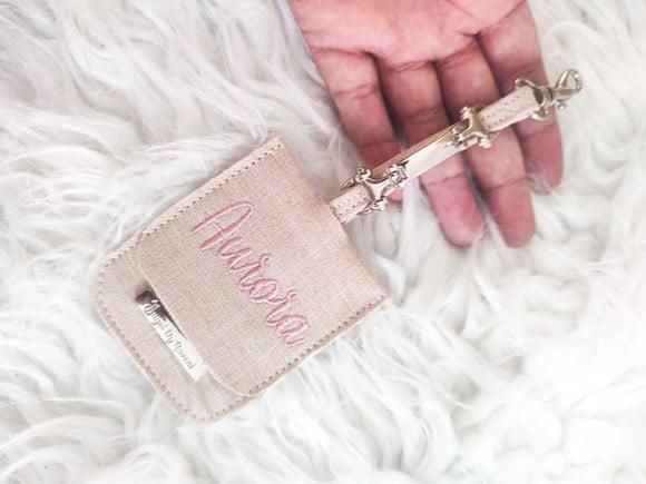 Chaveiro Rose Bolsa Maternidade (tag Birdao Personalizada)