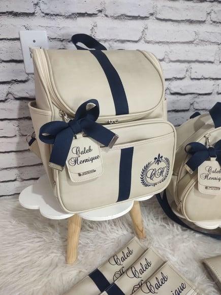 Kit Maternidade Bege Detalhes Azul com Trocador e Saquinhos