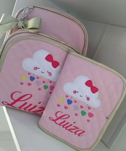 Mochila + Capinha de vacina Nuvem ( chuva de bençãos)