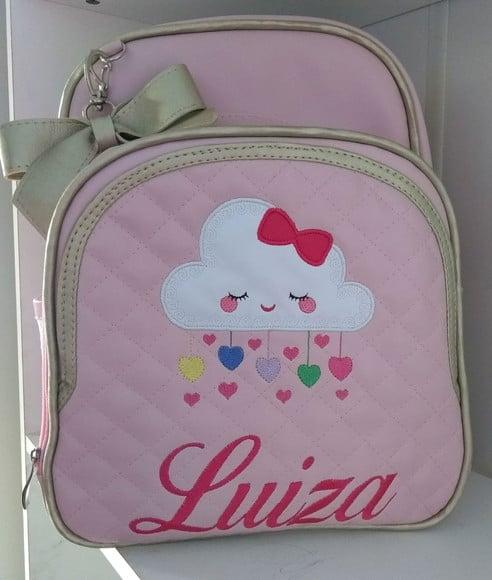 Mochila + Capinha de vacina Nuvem ( chuva de bençãos)