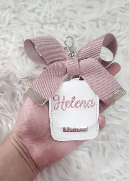 Chaveiro com Laço Bolsa Maternidade Branco e Rose