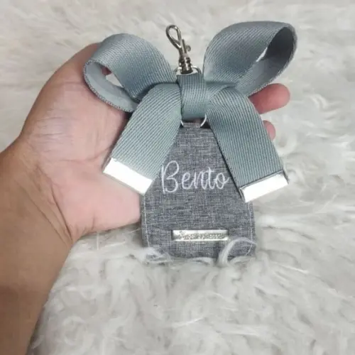 Chaveiro com Laço de Bolsa Maternidade com Tag