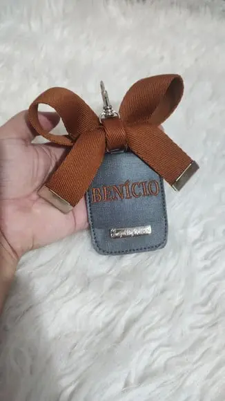 Chaveiro com Laço de Bolsa Maternidade Preto e Caramelo