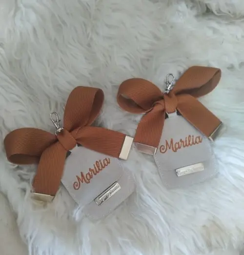 Kit 5 Chaveiros com Laço e Nome