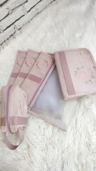 Kit Maternidade ( Saquinhos, Capinha e Necessaire