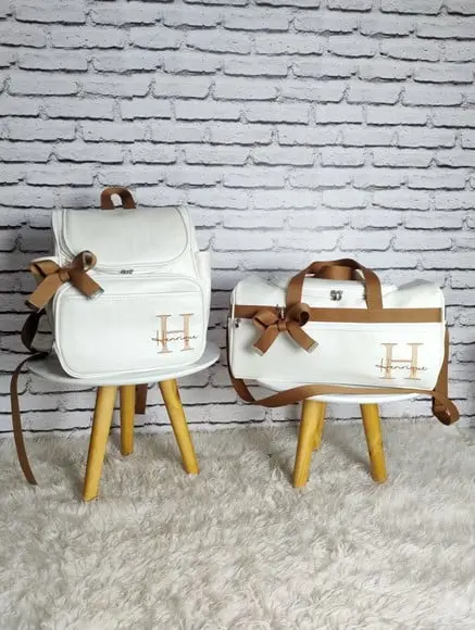 Kit Maternidade Branco com Detalhes Caramelo ( Tema Safari