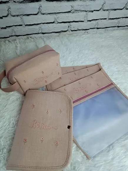 Kit Maternidade Linho Rose ( Saquinhos, Capinha e Necessaire