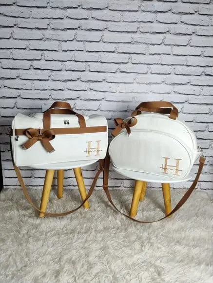 Kit Maternidade Personalizado Branco com Detalhes Caramelo