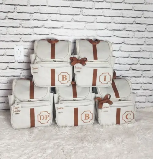 Kit Noiva Lembrança Luxo Presente Mochilas Pajens e Daminhas