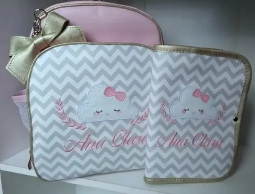 Mochila + Capinha de vacina Nuvem ( Chevron)