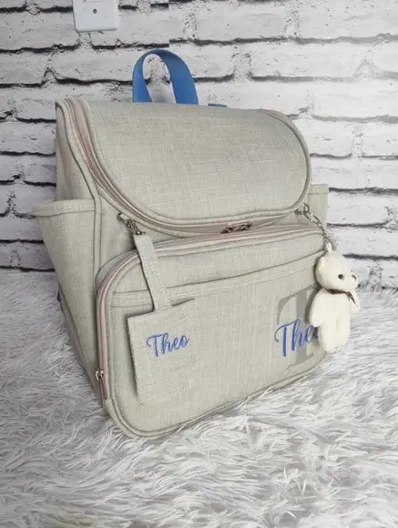 Mochila 2 em 1 Bege Detalhes Azul e Ursinho