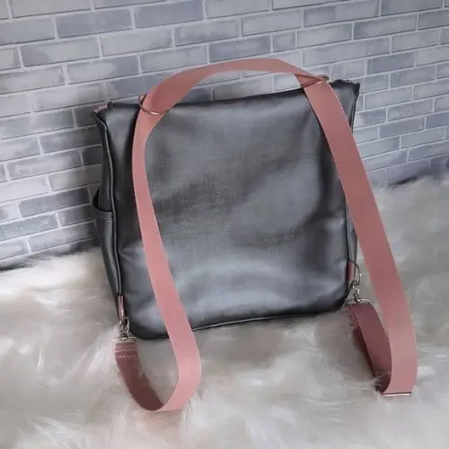 Mochila 2 em 1 Cinza e Rose (Bolsa maternidade)