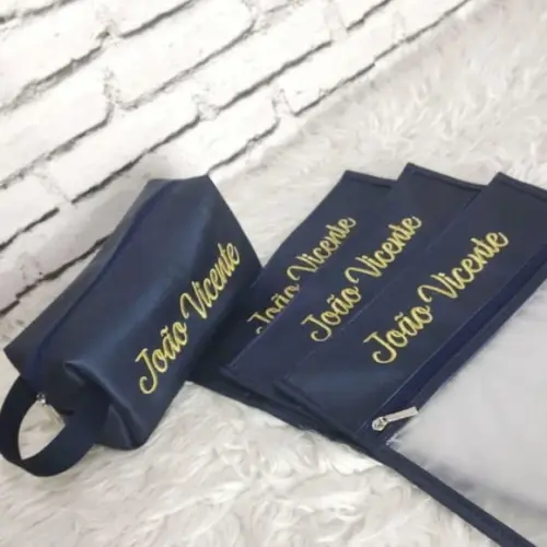Pedido Laura Kit Maternidade 4 Saquinhos e Necessaire