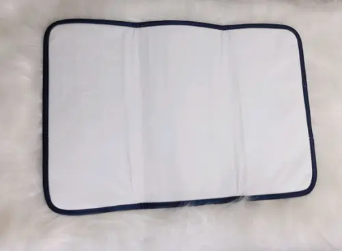 Trocador de bolsa linho e azul marinho