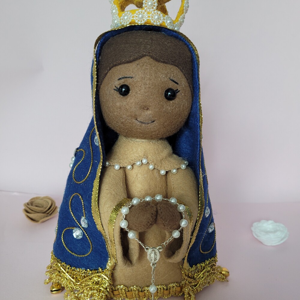 Nossa Senhora Aparecida em Feltro