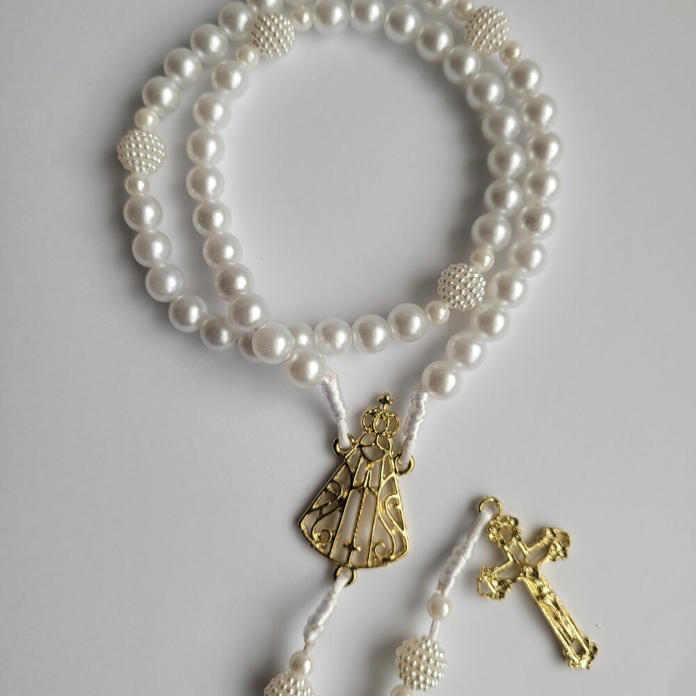 Terço de Nossa Senhora Aparecida em Pérolas Brancas – Fé, El