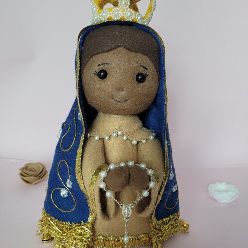Nossa Senhora Aparecida em Feltro