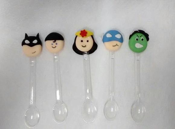 Colher super herois