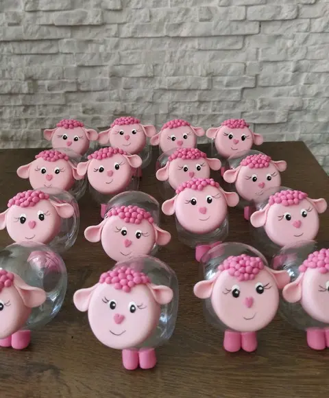 10 Ovelha Rosa, Dona Rosa