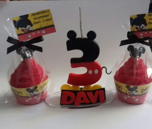 Vela mickey