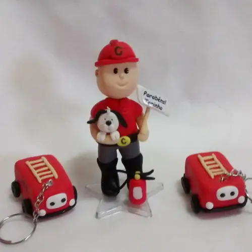 topo de bolo bombeiro