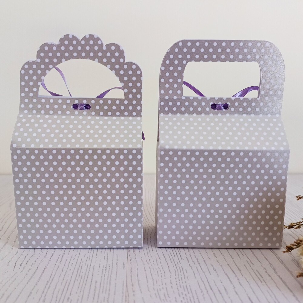 Kit 10 Caixas para lembrancinhas prata com poá Dias das Mães, n