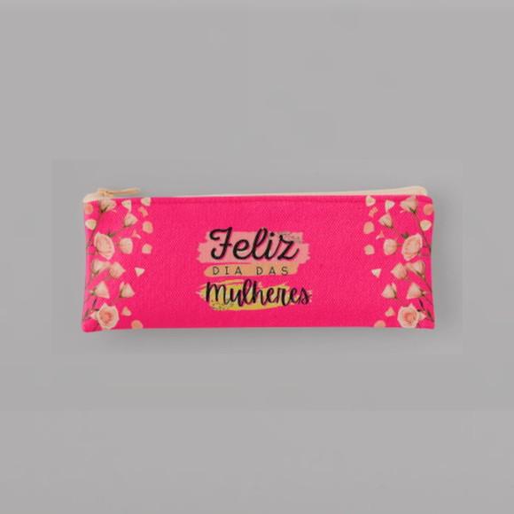 Nécessaire Dia Internacional da Mulher !