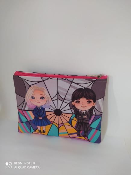 Necessaire Wandinha