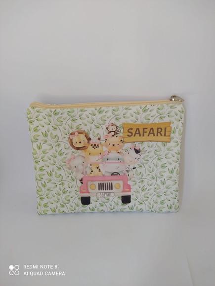 Necessarie Safari !