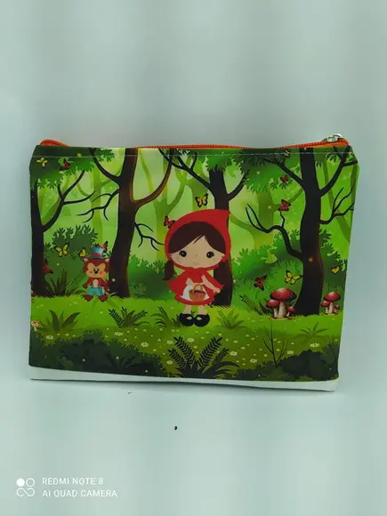 Necessaire Chapeuzinho Vermelho