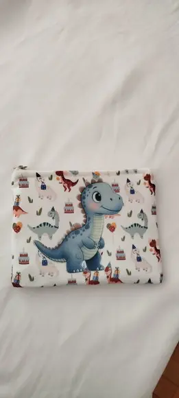 Necessaire Dinossauro