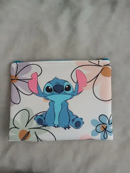 Necessaire Stitch