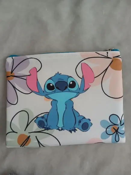 Necessaire Stitch