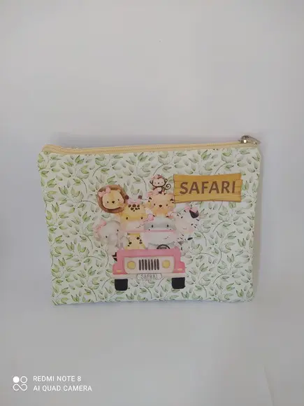 Necessarie Safari !