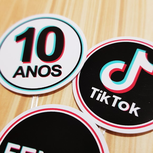 Topper Tik Tok