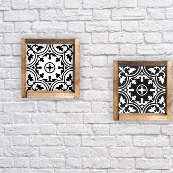 Duo de Quadros Pintados em Madeira Estilo Azulejos Antigos