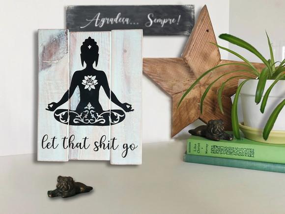 Placa Decorativa Ripas Madeira Buda Meditação Yoga
