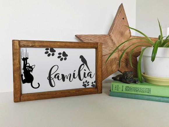 Quadro Rústico Madeira Pintado Família Pet Cachorro Gato
