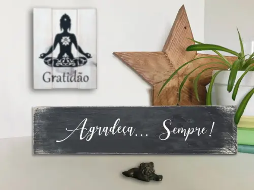 Placa Decorativa Madeira Rústica Agradeça Gratidão