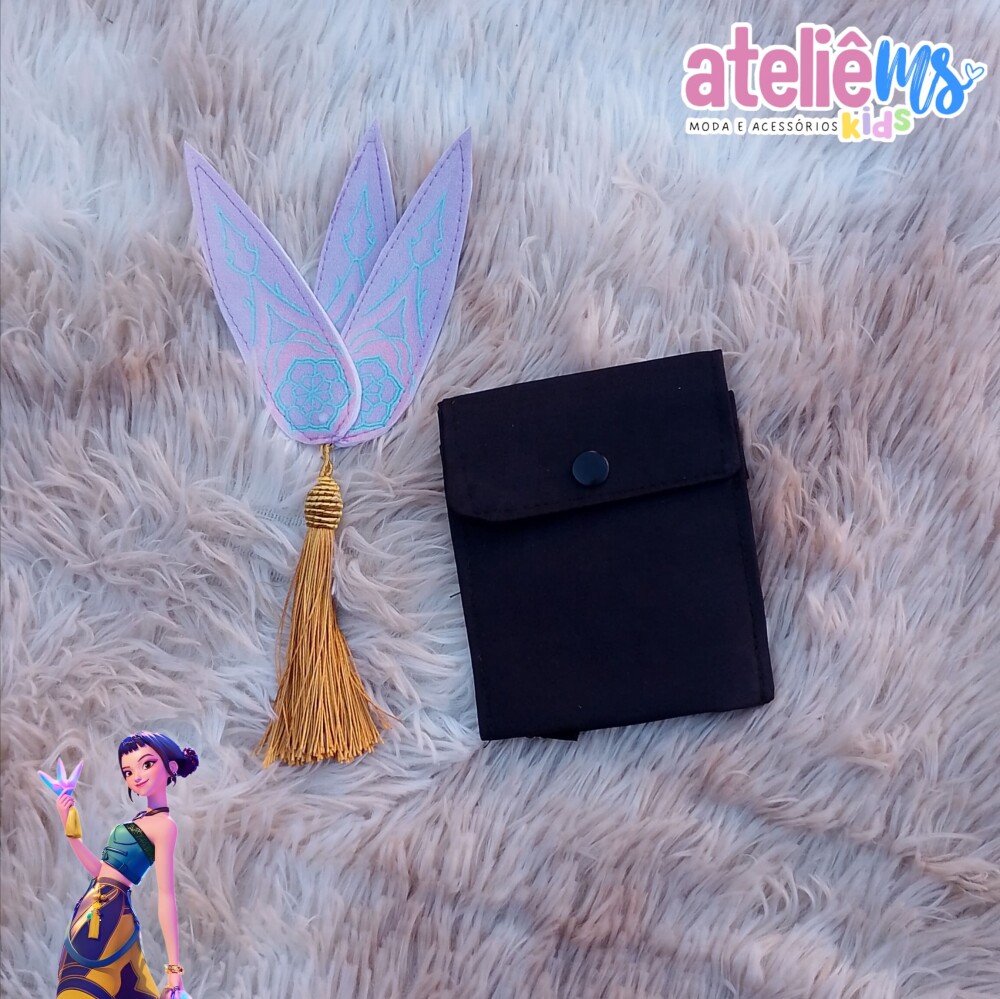Fantasia Zoey Guerreiras do K-Pop com adagas e bolsa | Huntrix |