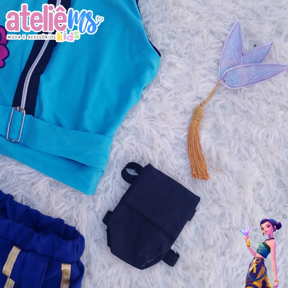Fantasia Zoey Guerreiras do K-Pop com adagas e bolsa | Huntrix |