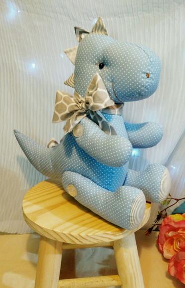 Dinossauro de Pano Articulado