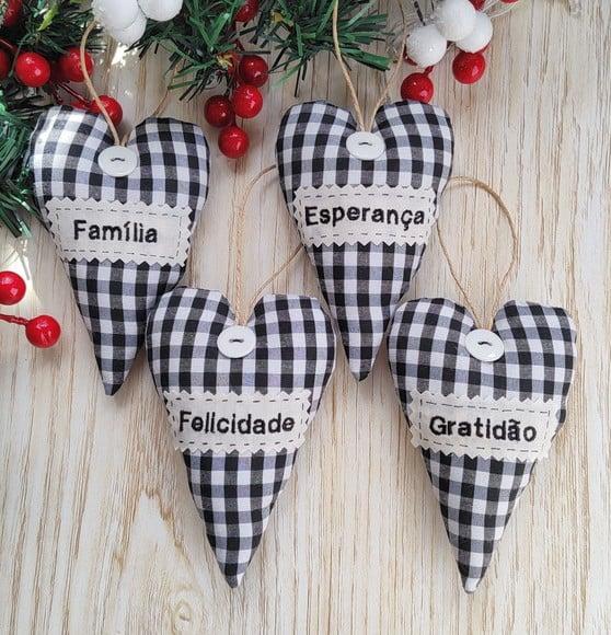 Kit 4 Enfeites de Natal Coração para Árvore Lembrancinha