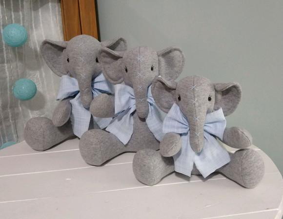 Trio De Elefantinhos