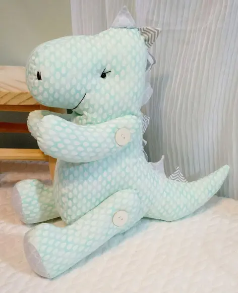 Dinossauro de Pano Articulado