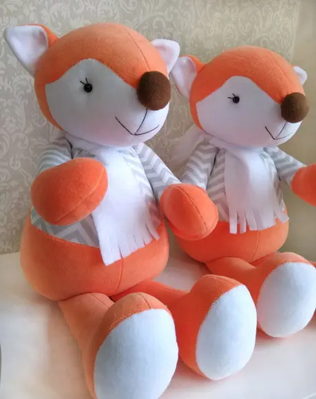 Kit 2 Raposas e Naninha com Nome Bordado